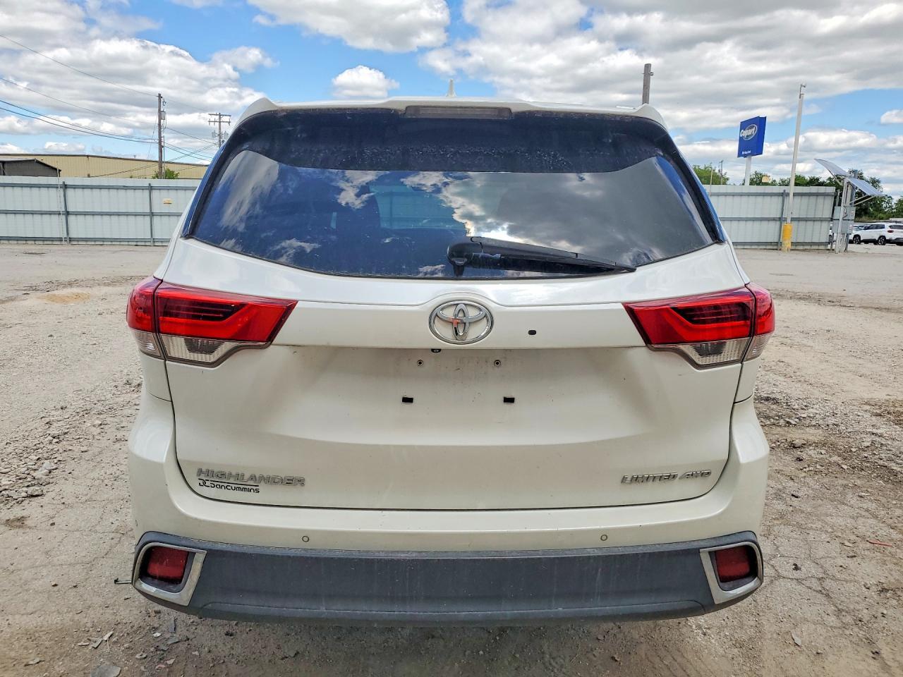 2018 Toyota Highlander Limited - Фото 6