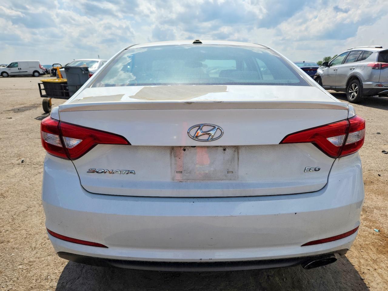 2016 Hyundai Sonata Eco - Фото 6