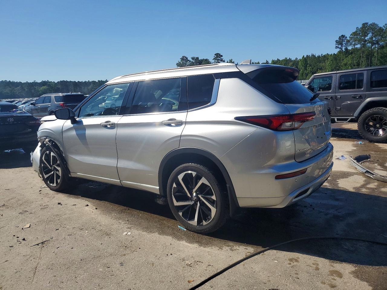 2022 Mitsubishi Outlander Sel - Фото 2