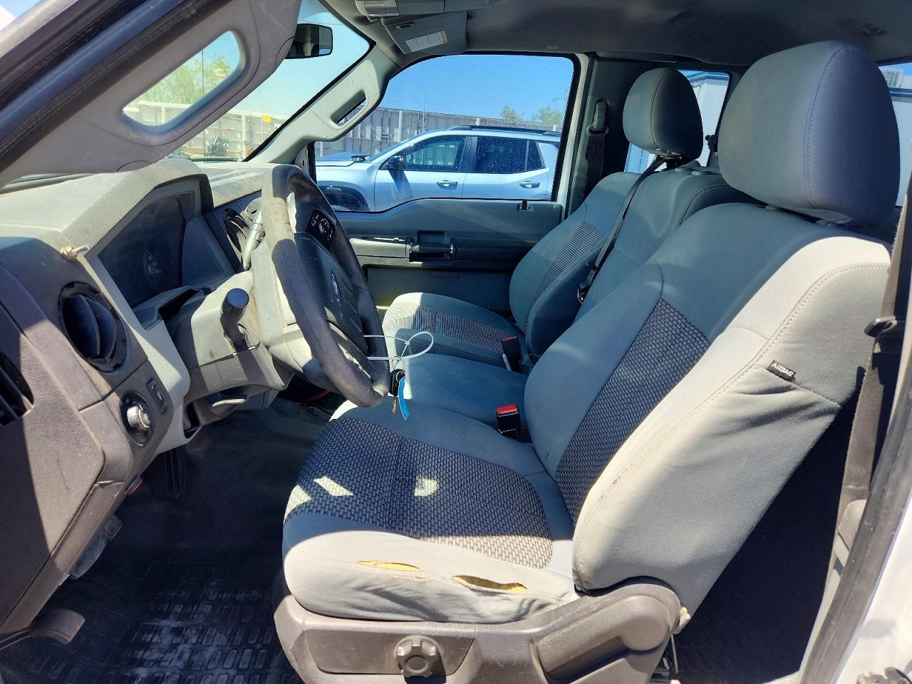 2015 Ford F250 Super Duty - Image 7