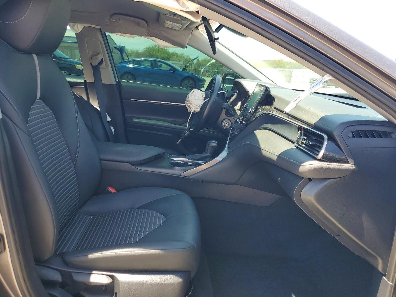 2024 Toyota Camry Se - Фото 7