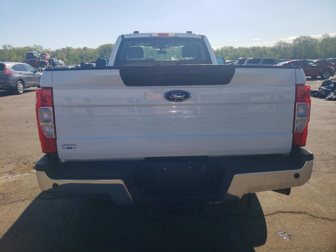 2022 Ford F250 Super Duty - Image 6