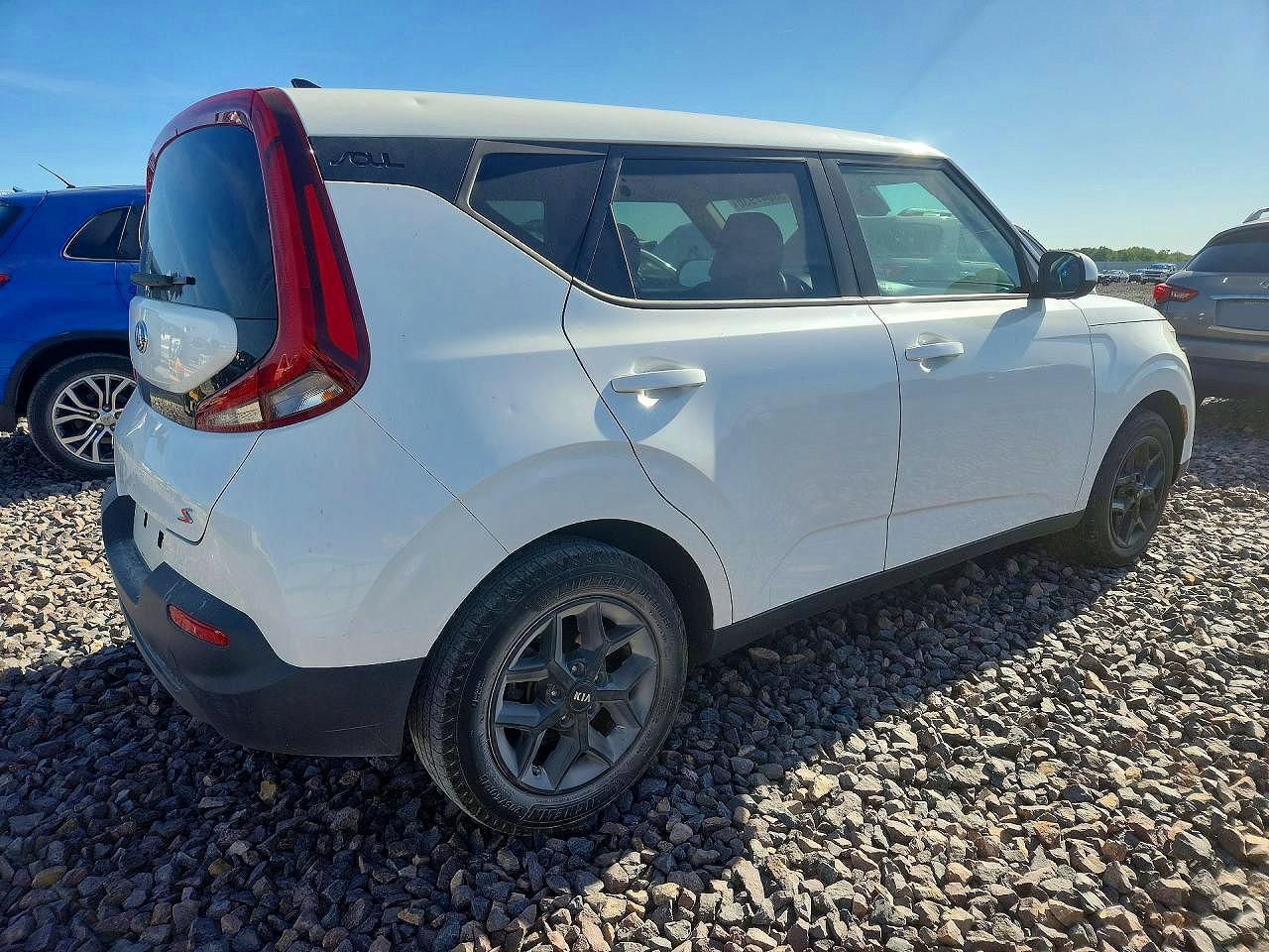 2021 Kia Soul S - Фото 3