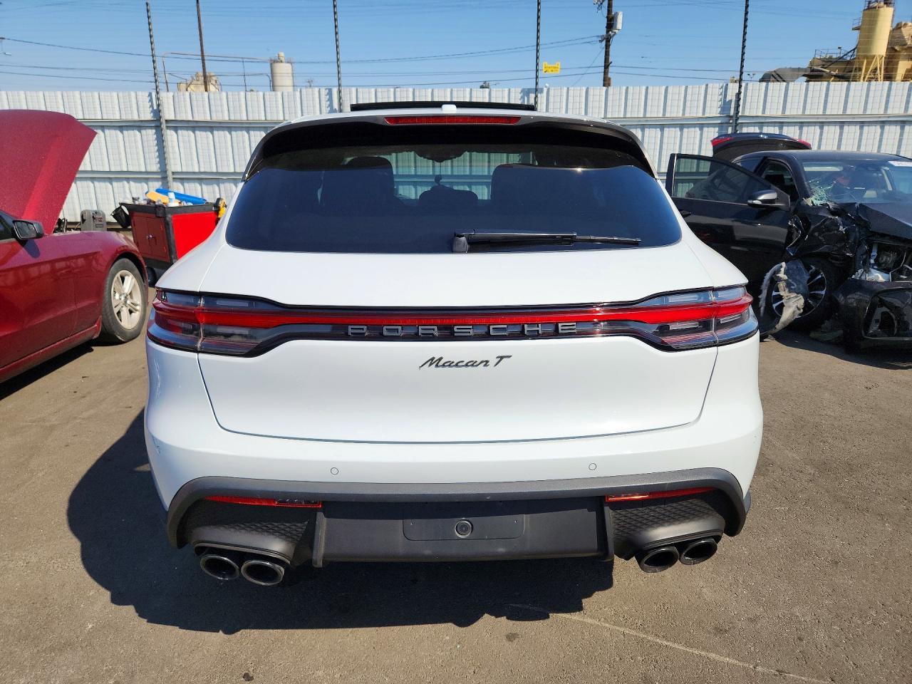 2023 Porsche Macan Base - Image 6