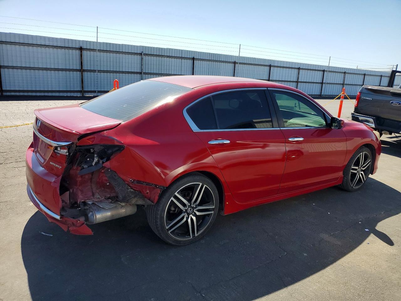 2017 Honda Accord Sport - Image 3