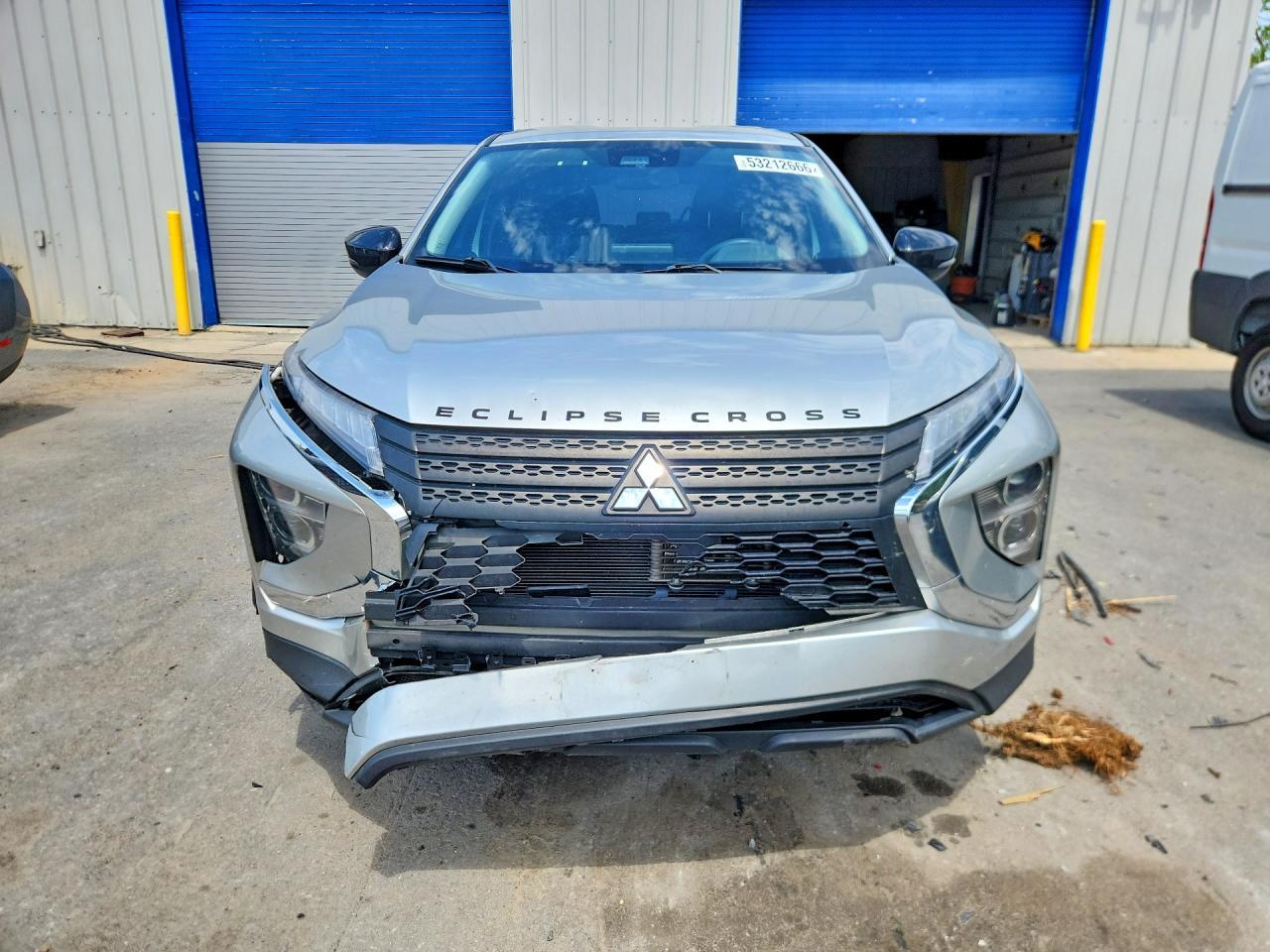 2023 Mitsubishi Eclipse Cross Le - Фото 5