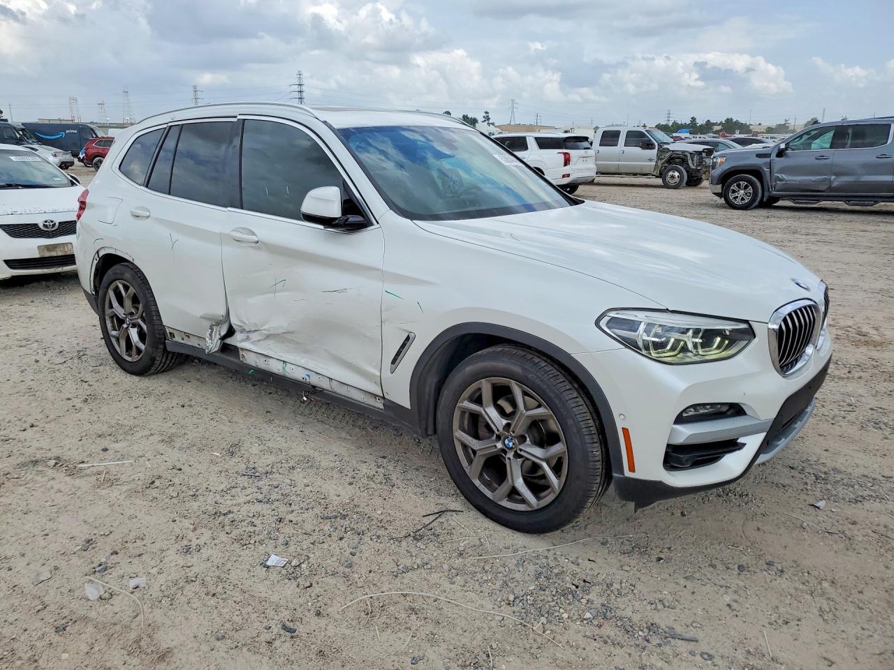 2021 BMW X3 Sdrive30I - Фото 4