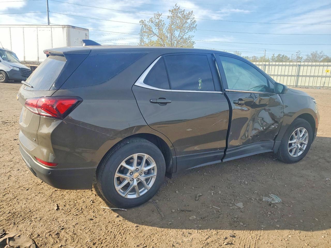 2024 Chevrolet Equinox Lt - Фото 3