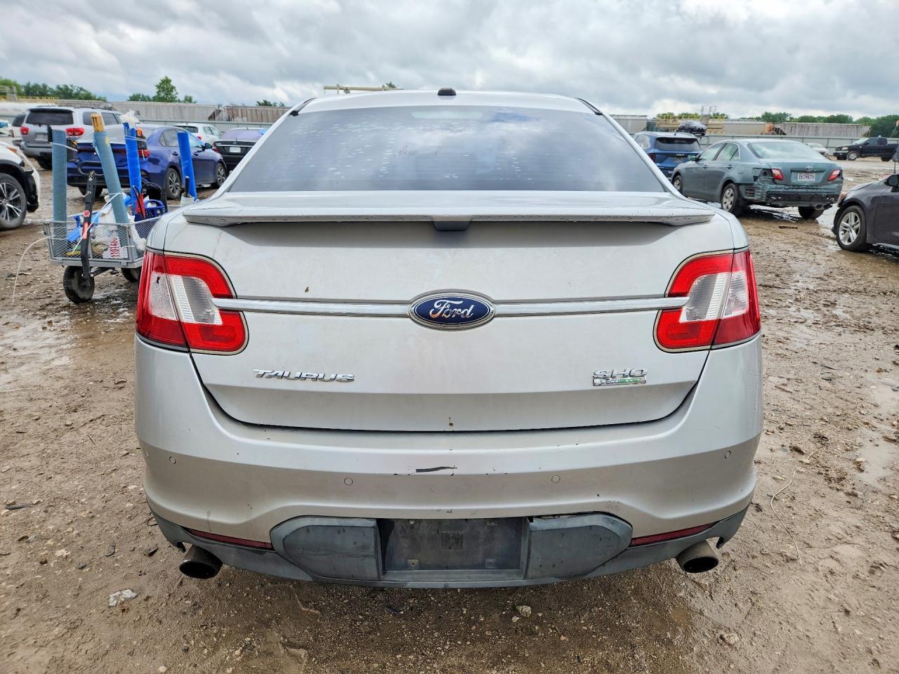 2010 Ford Taurus Sho - Фото 6