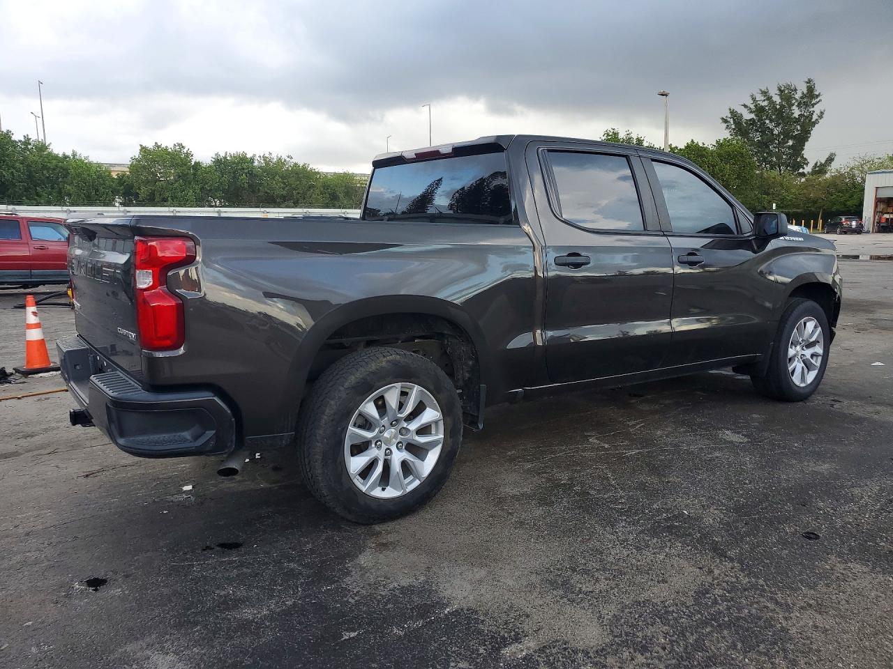 2022 Chevrolet Silverado Ltd C1500 Custom - Фото 3