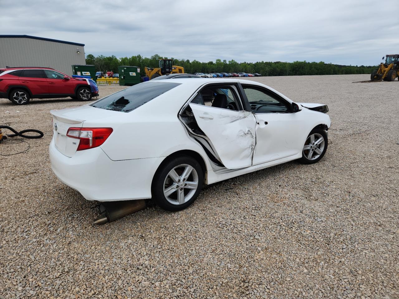 2012 Toyota Camry L - Image 3