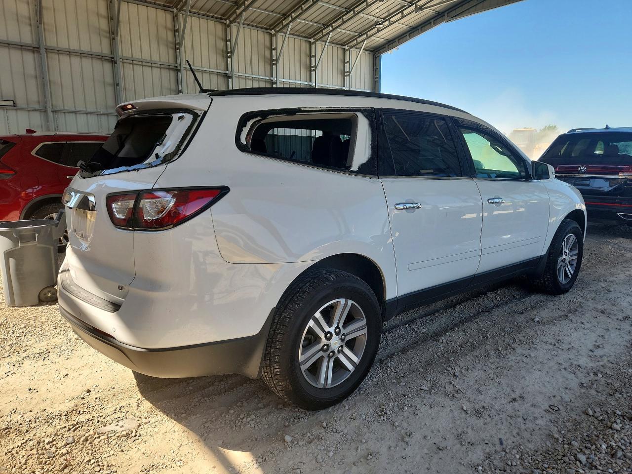 2017 Chevrolet Traverse Lt - Фото 3