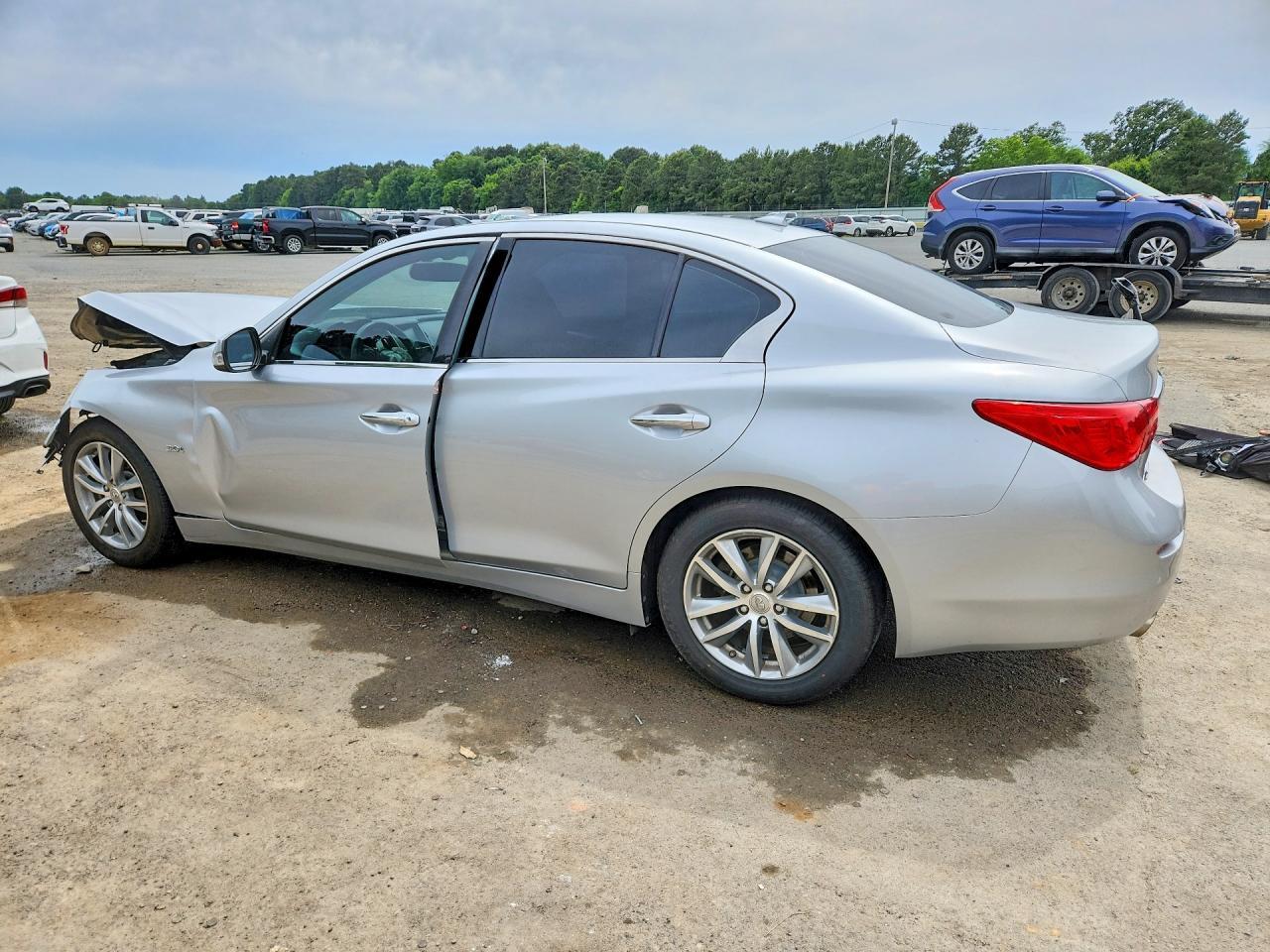 2017 Infiniti Q50 3.0T Premium - Фото 2