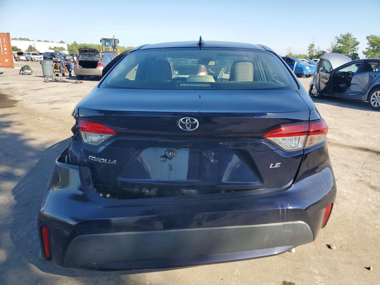 2020 Toyota Corolla Le - Фото 6