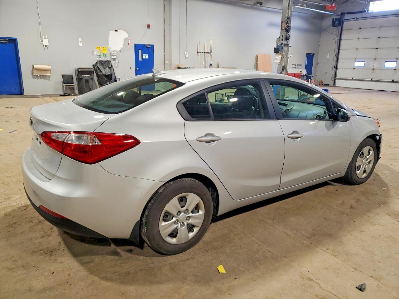 2016 Kia Forte Lx - Фото 3