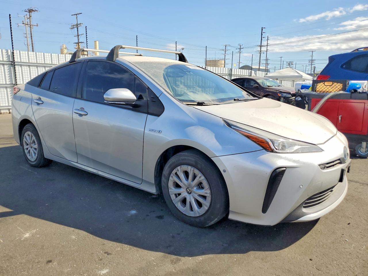 2021 Toyota Prius Le - Фото 4