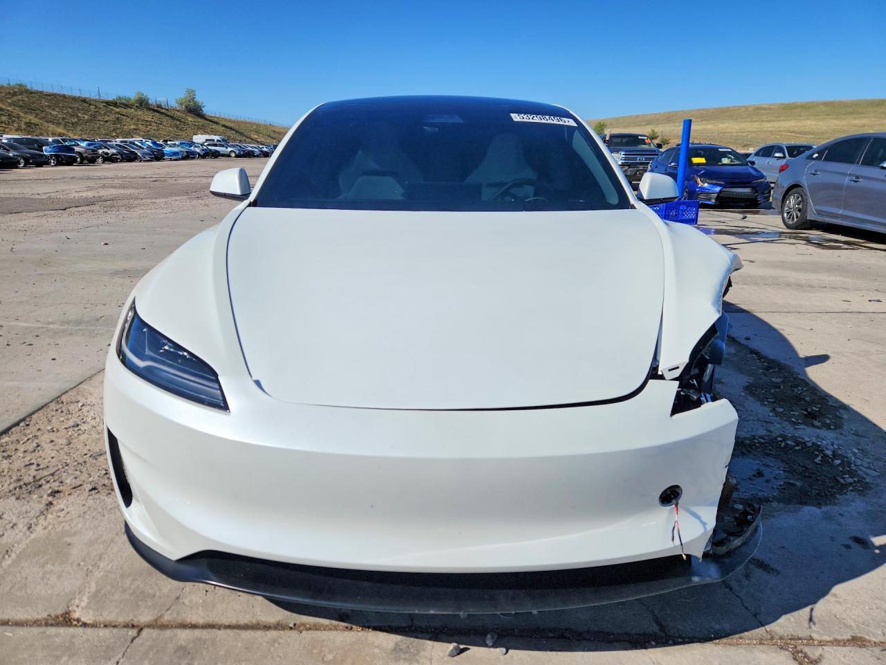 2025 Tesla Model 3 - Image 5