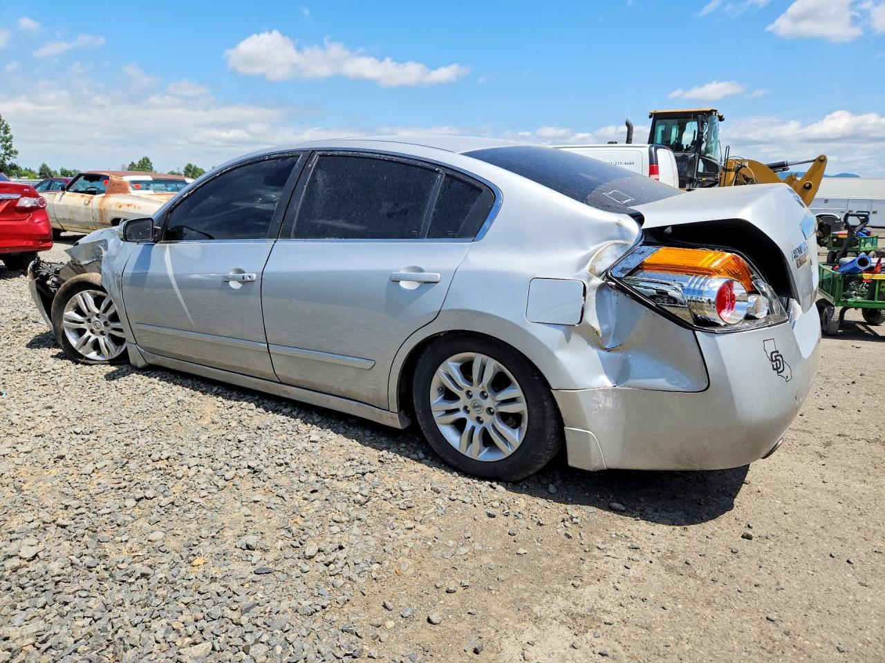 2012 Nissan Altima - Фото 2