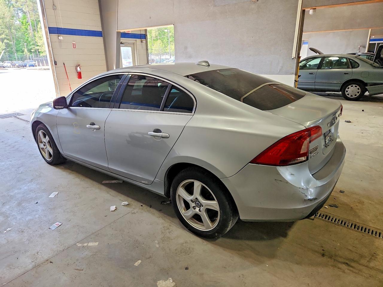 2013 Volvo S60 - Фото 2