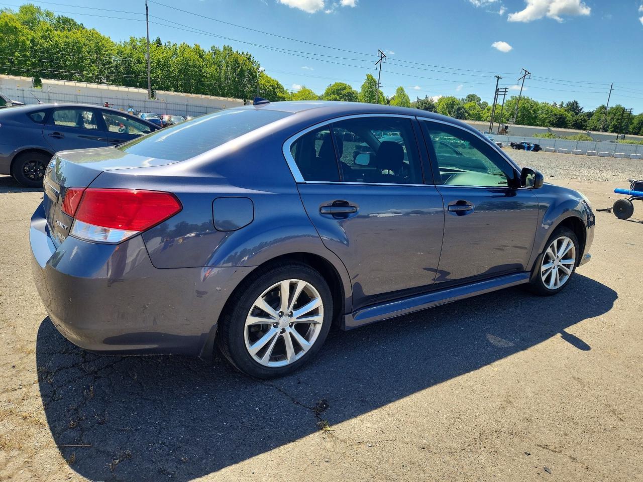 2014 Subaru Legacy 2.5I Premium - Фото 3