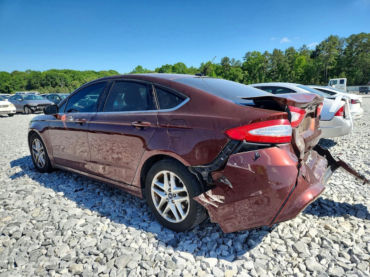 2015 Ford Fusion Se - Image 2