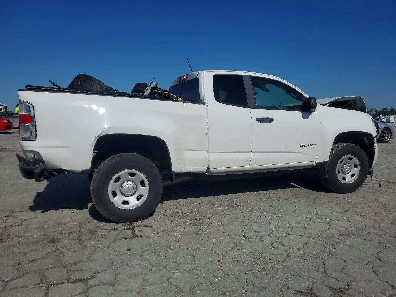 2017 Chevrolet Colorado - Фото 3