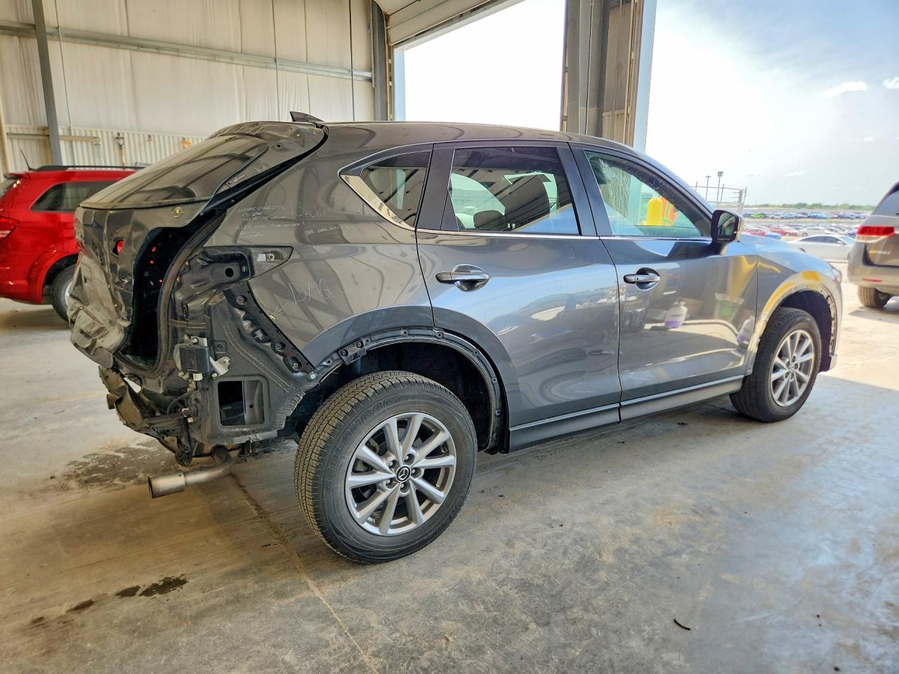 2023 Mazda Cx-5 Preferred - Image 3