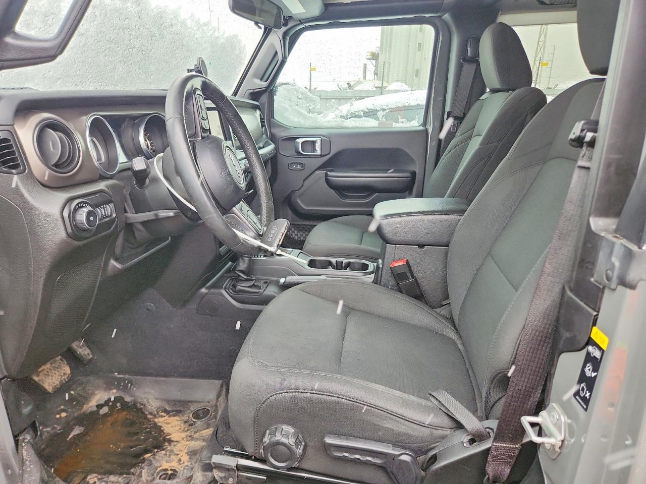 2020 Jeep Wrangler Sport - Фото 7