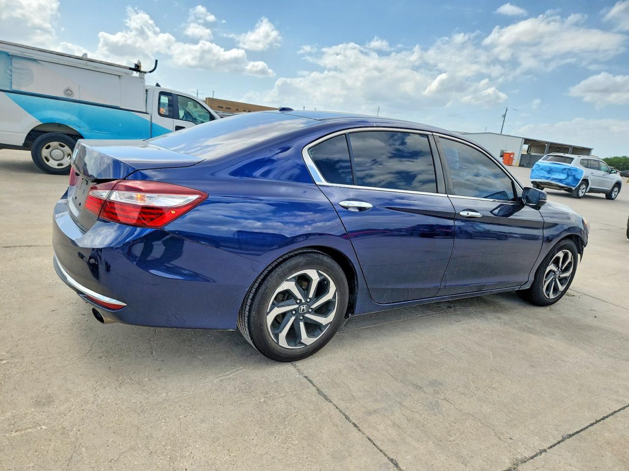 2017 Honda Accord Ex - Image 3