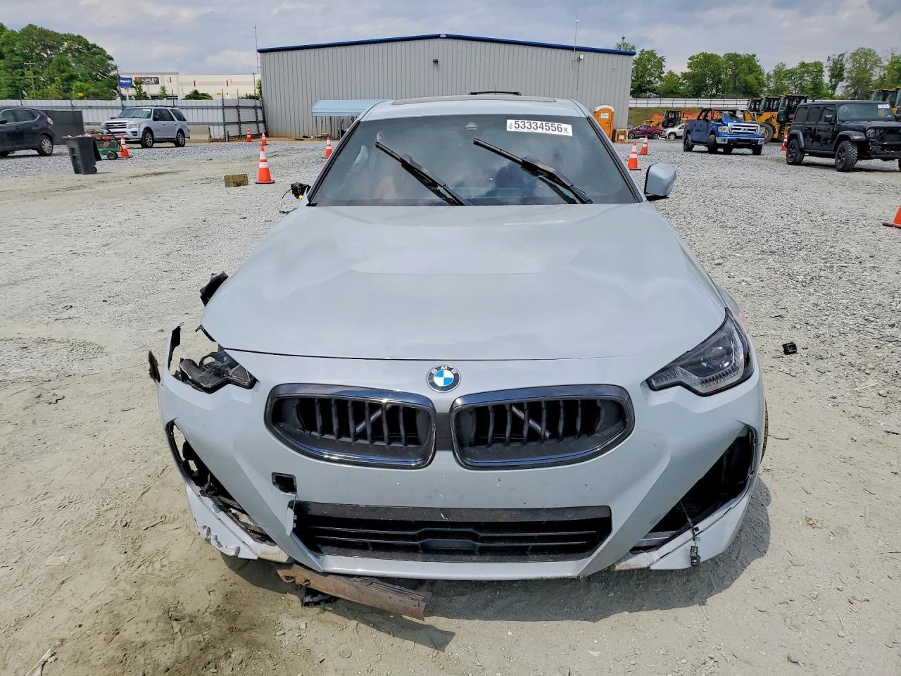 2023 BMW 230Xi - Image 5