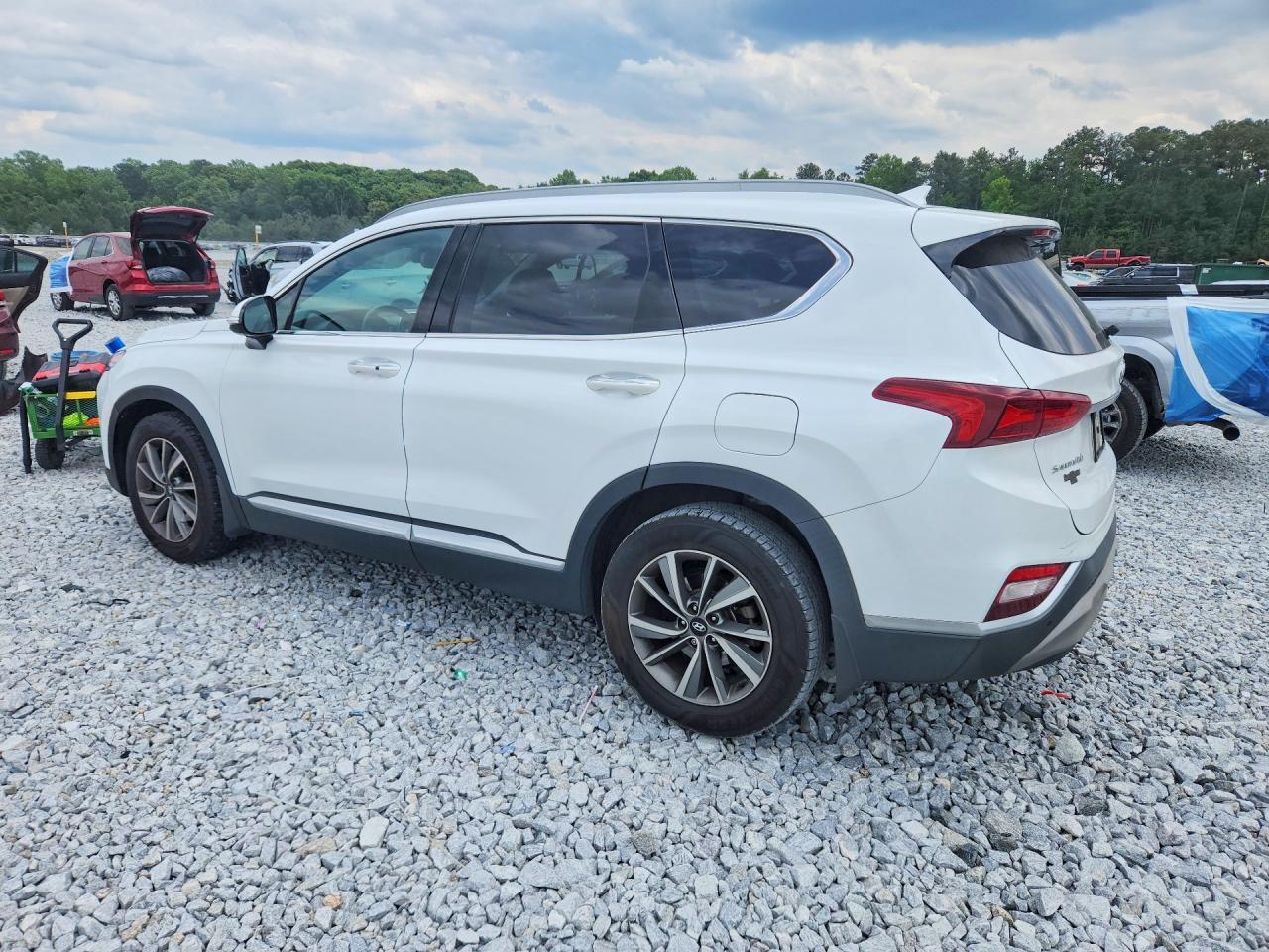 2020 Hyundai Santa Fe Sel - Image 2