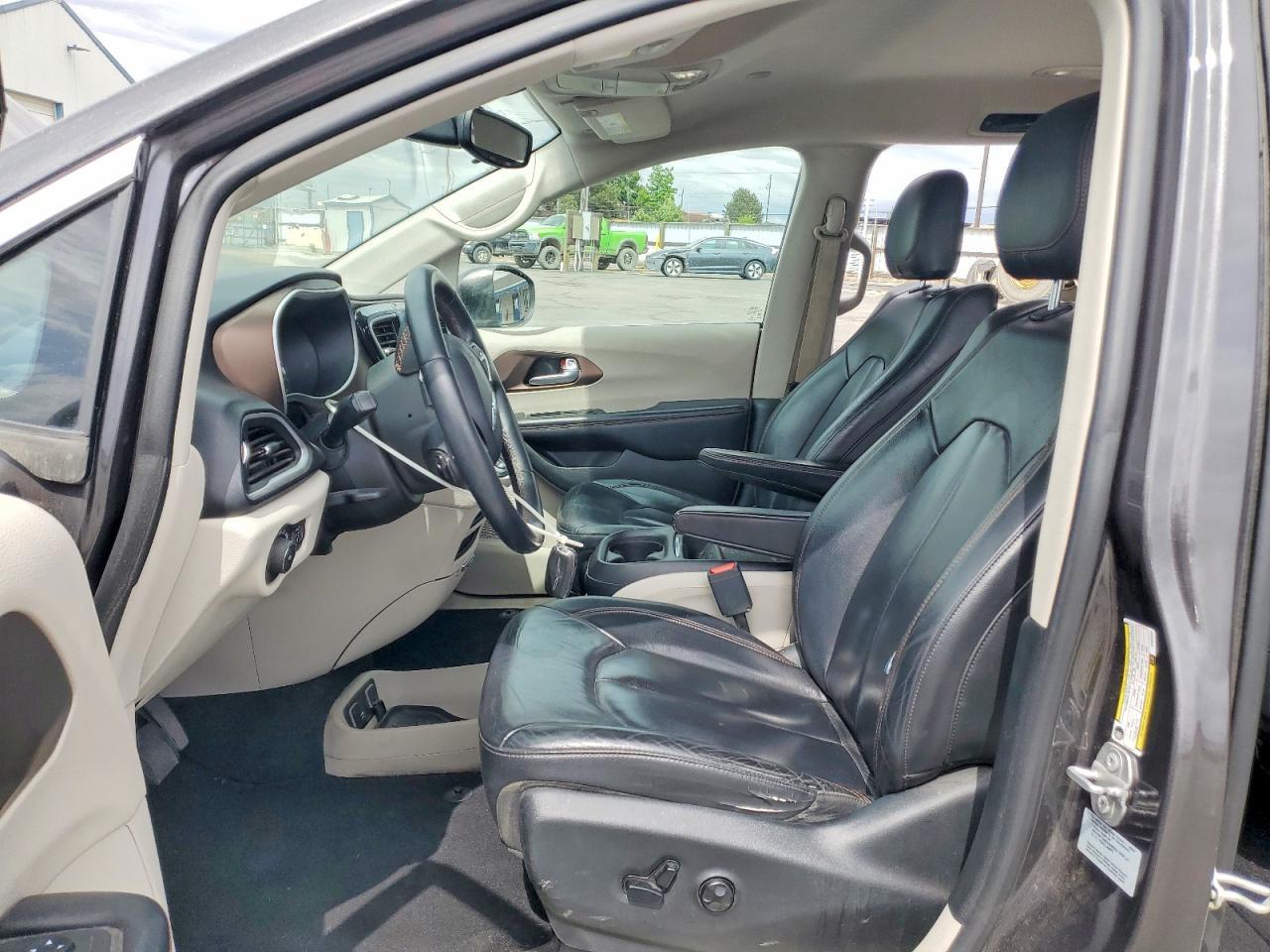 2017 Chrysler Pacifica - Фото 7