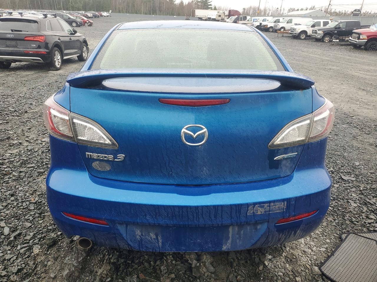 2012 Mazda 3 I - Image 6