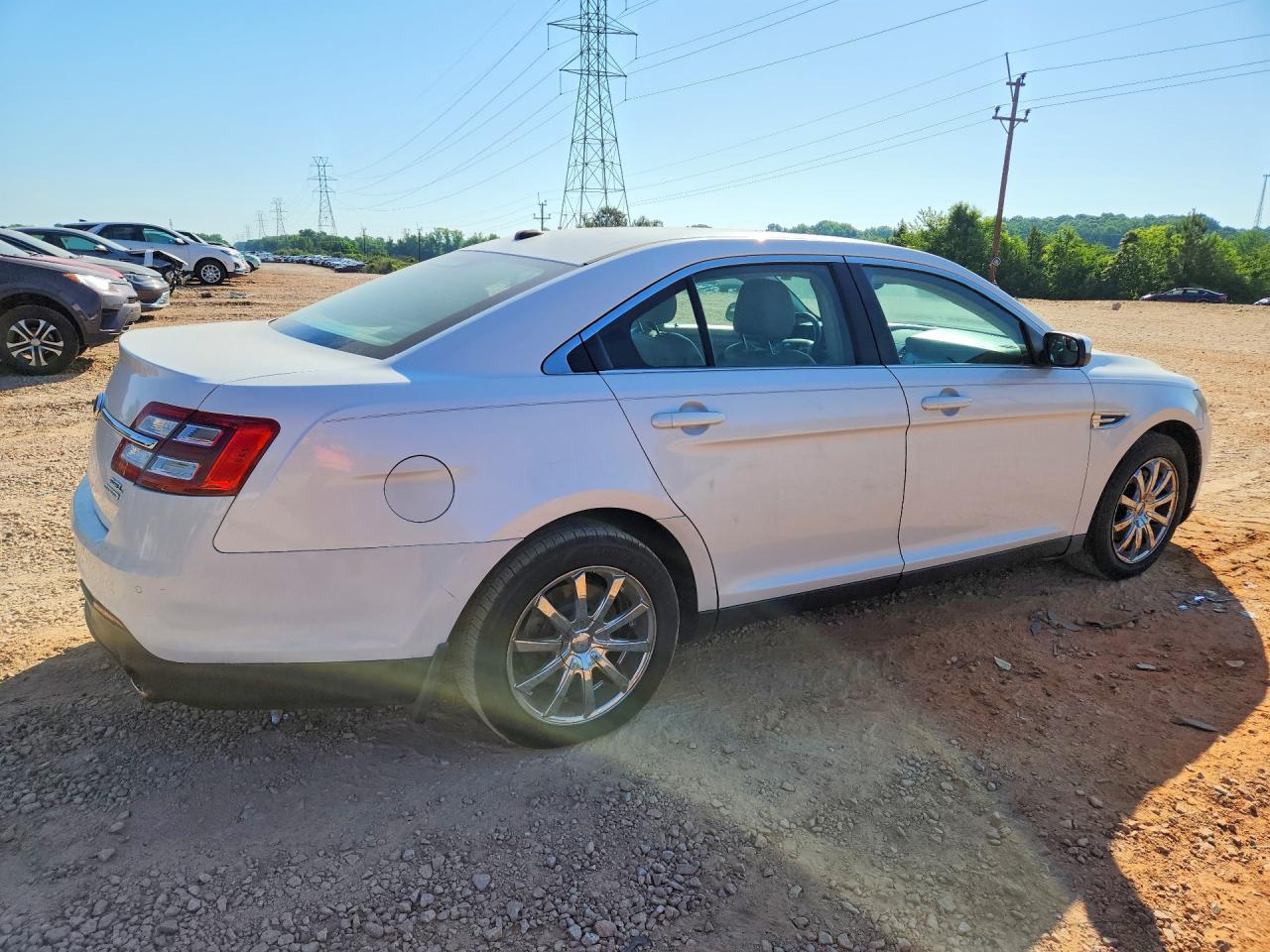 2013 Ford Taurus Sel - Фото 3