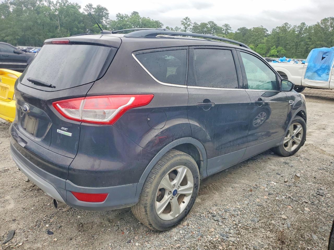 2013 Ford Escape Se - Фото 3