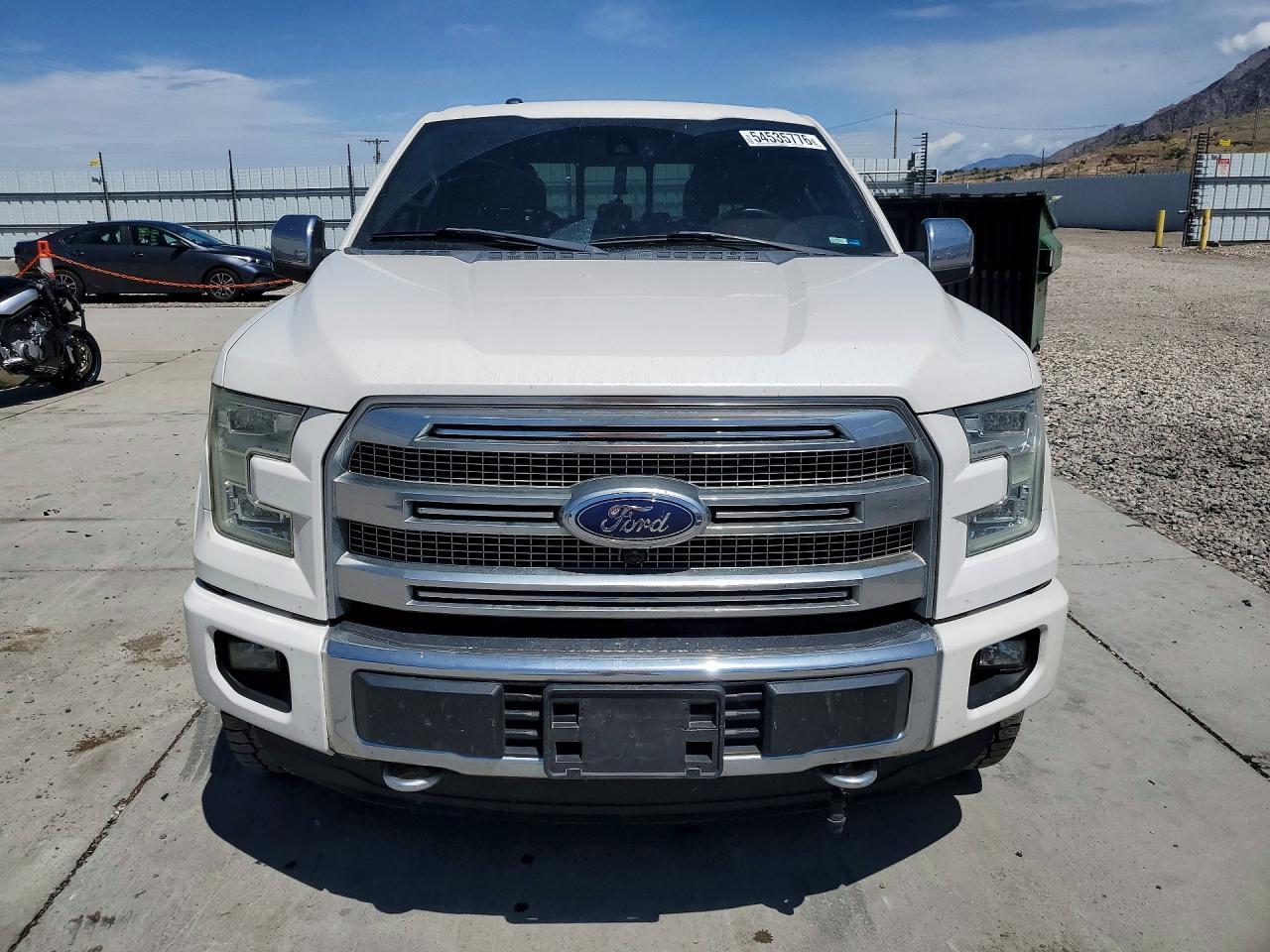 2015 Ford F-150 - Фото 5