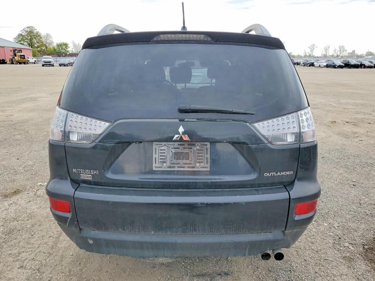 2013 Mitsubishi Outlander Se - Фото 6