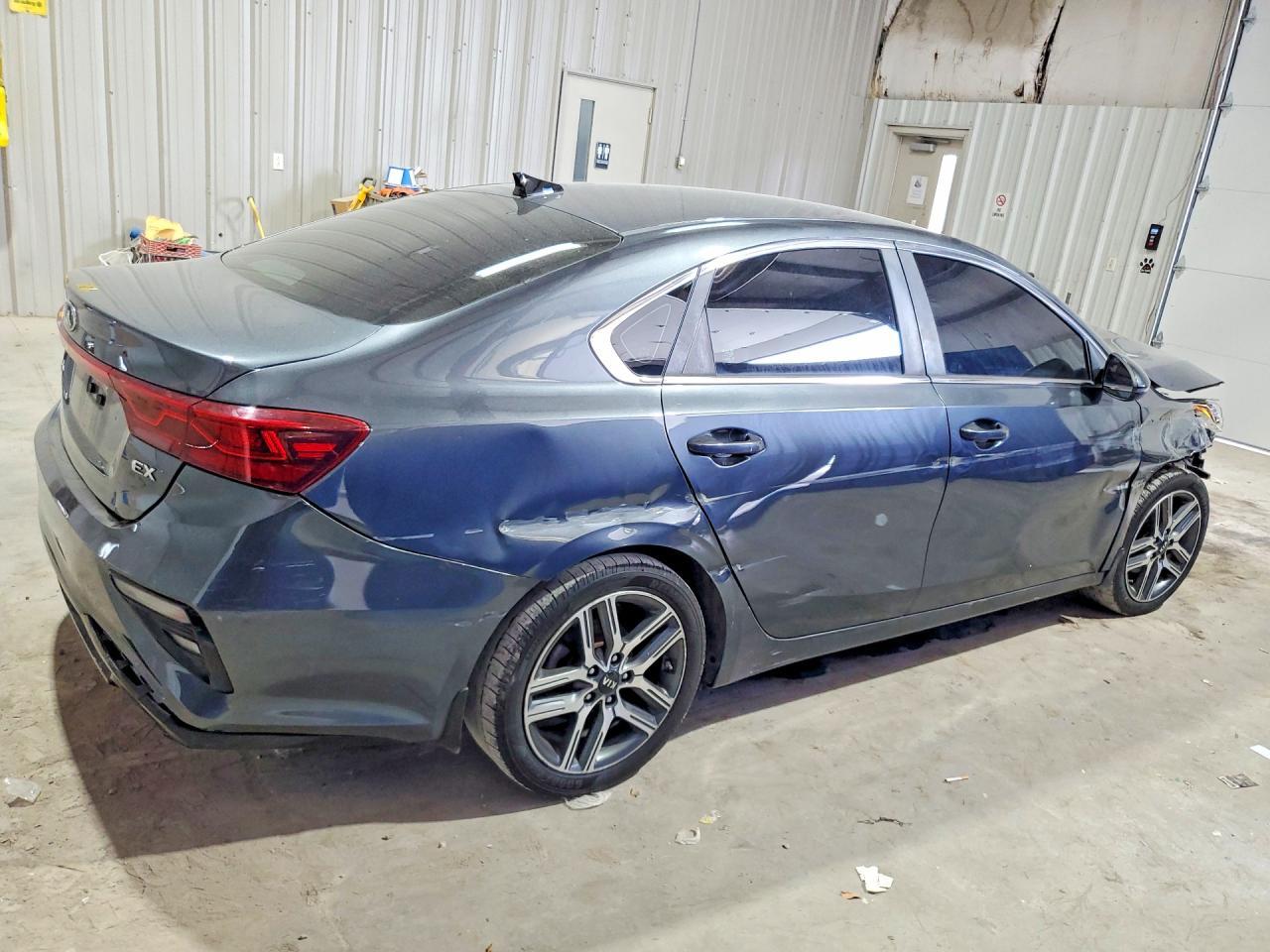 2020 Kia Forte Ex - Фото 3