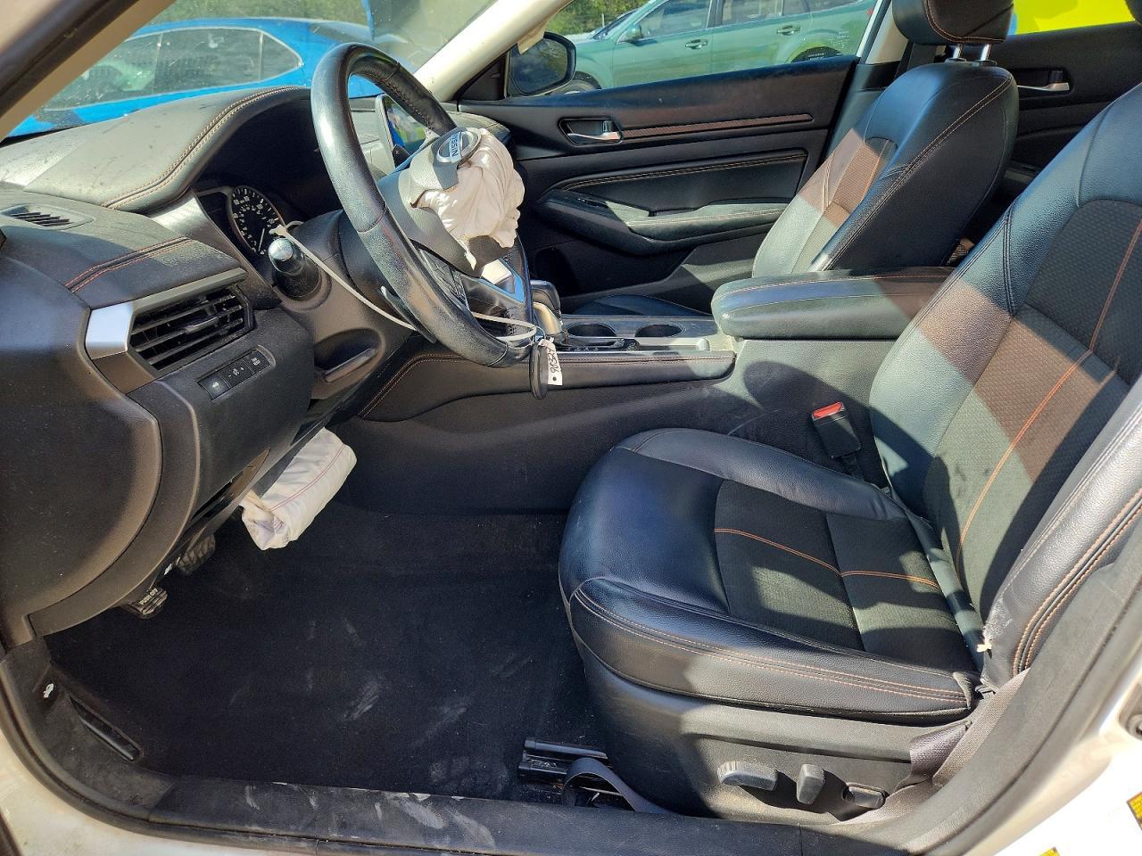 2020 Nissan Altima Sr - Image 7