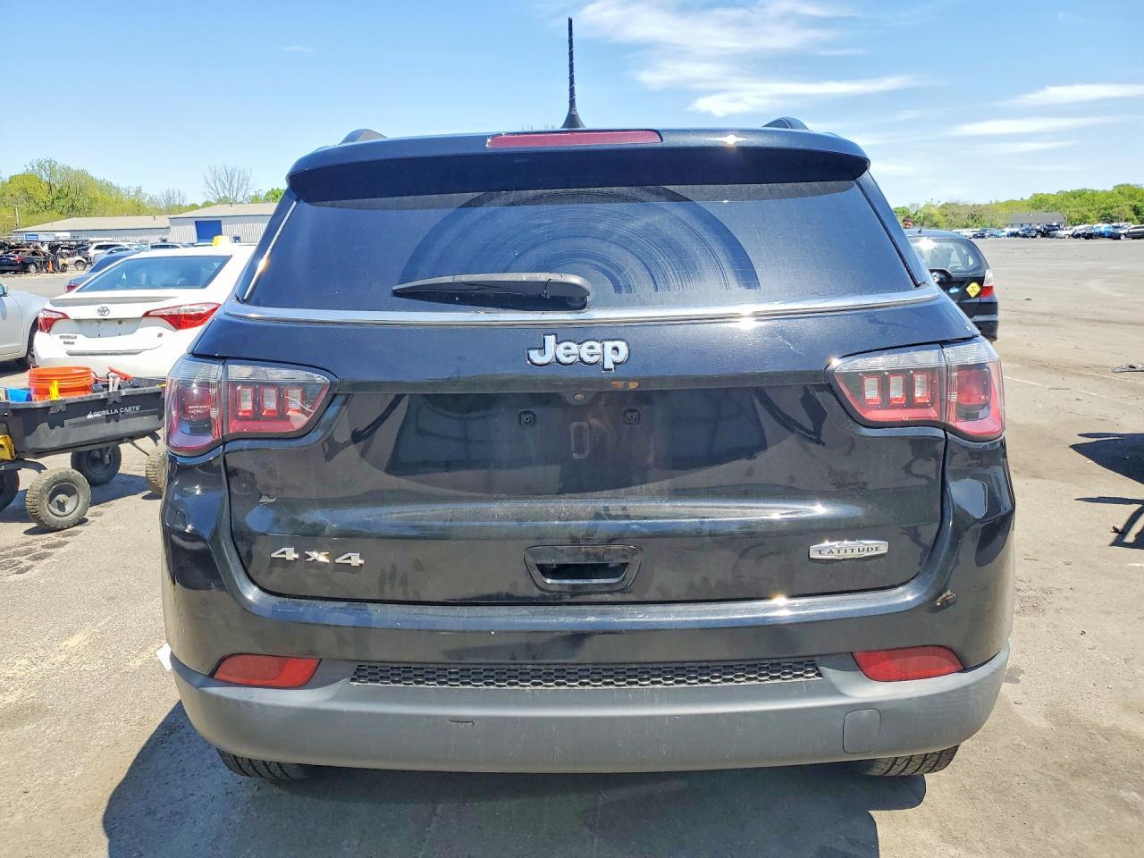 2018 Jeep Compass Latitude - Фото 6