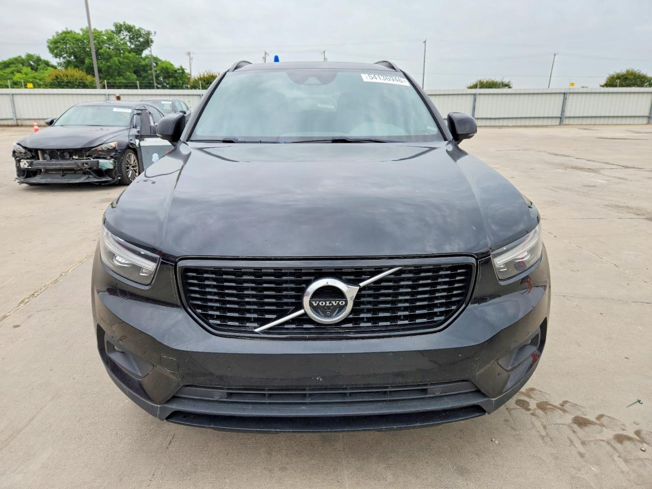 2022 Volvo Xc40 T5 R-Design - Фото 5