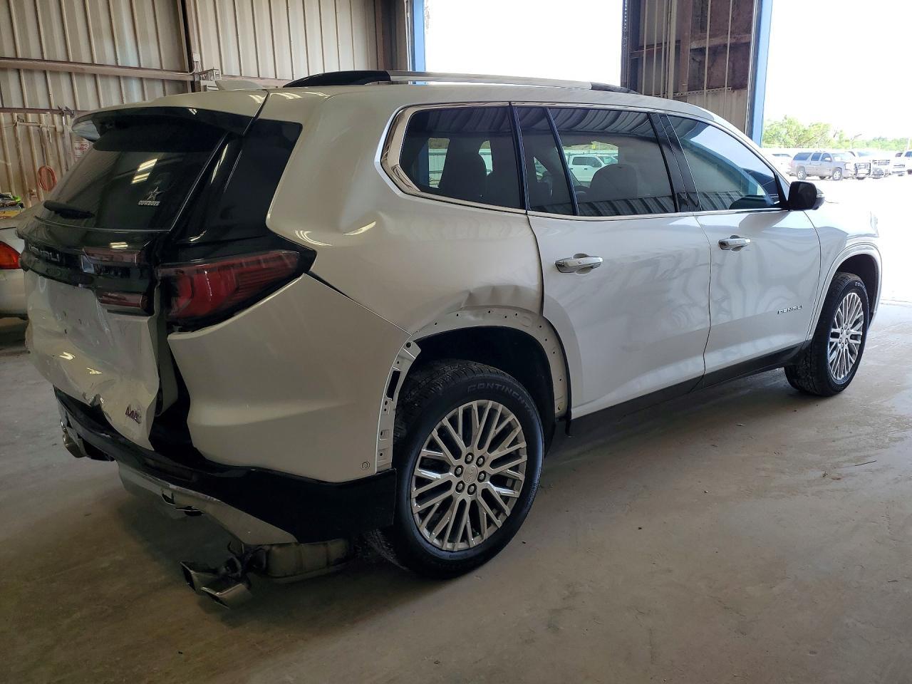 2025 GMC Acadia Denali - Фото 3