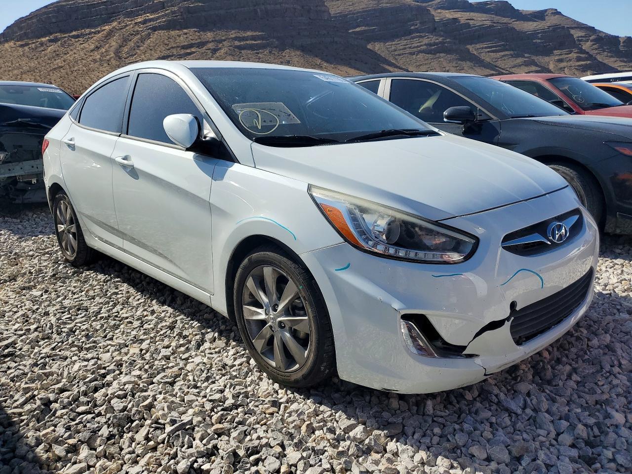 2014 Hyundai Accent Gls - Image 4