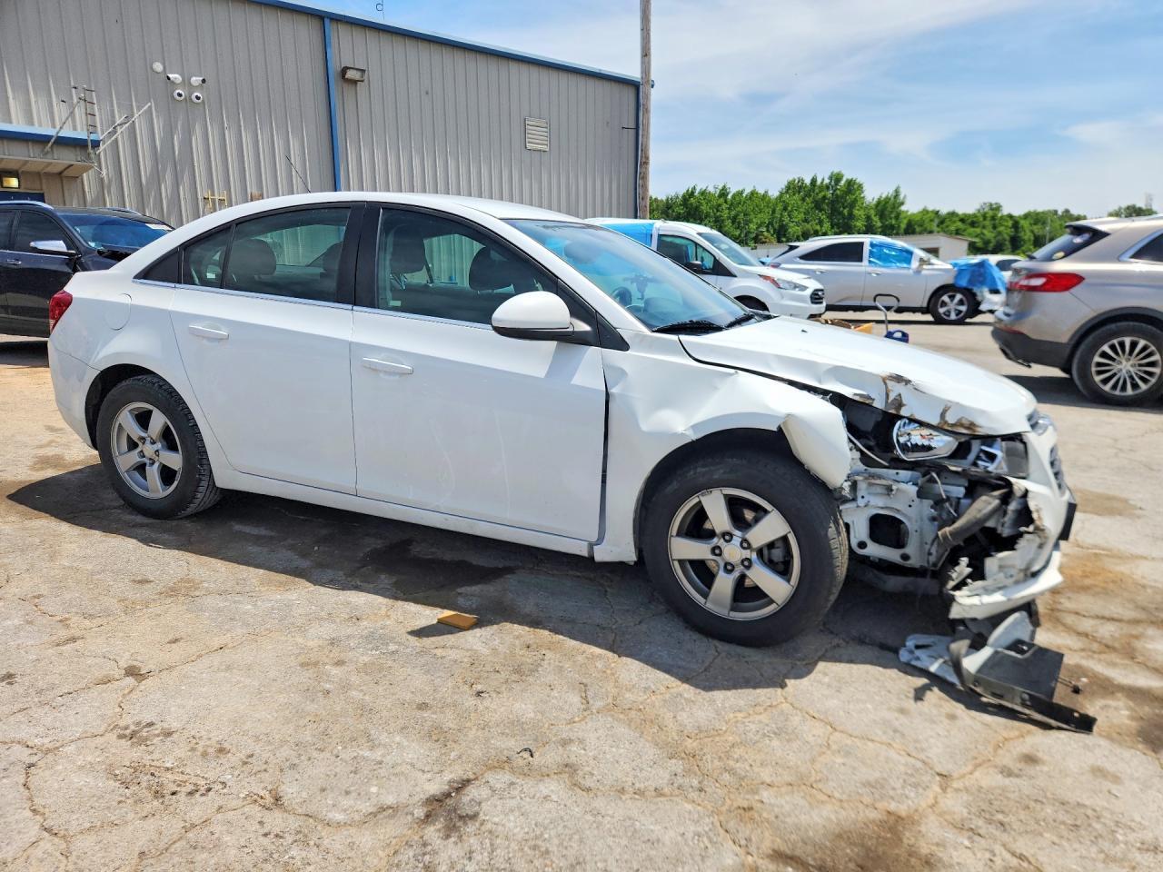 2016 Chevrolet Cruze Limited 1Lt - Image 4