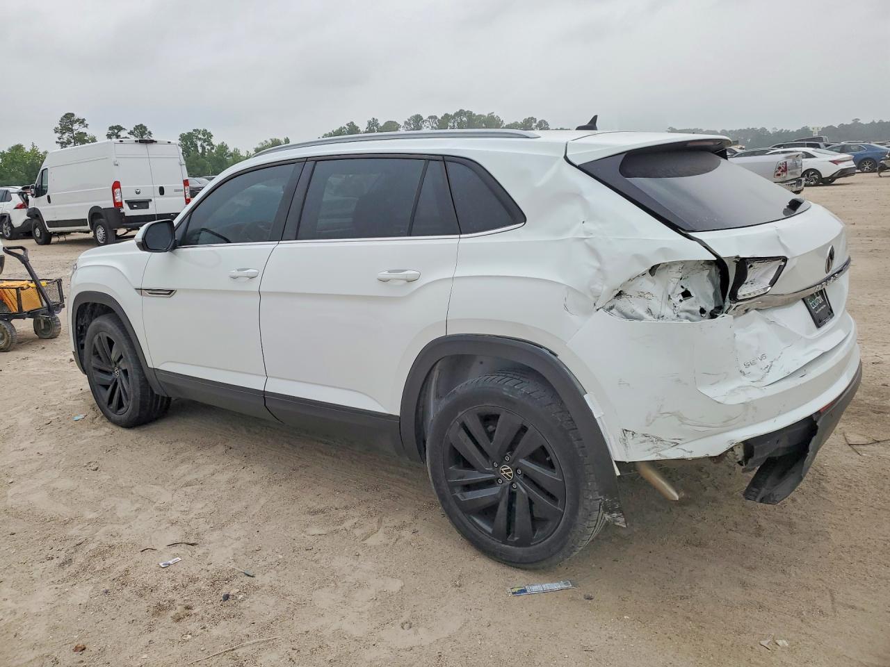 2021 Volkswagen Atlas Cross Sport Se - Фото 2