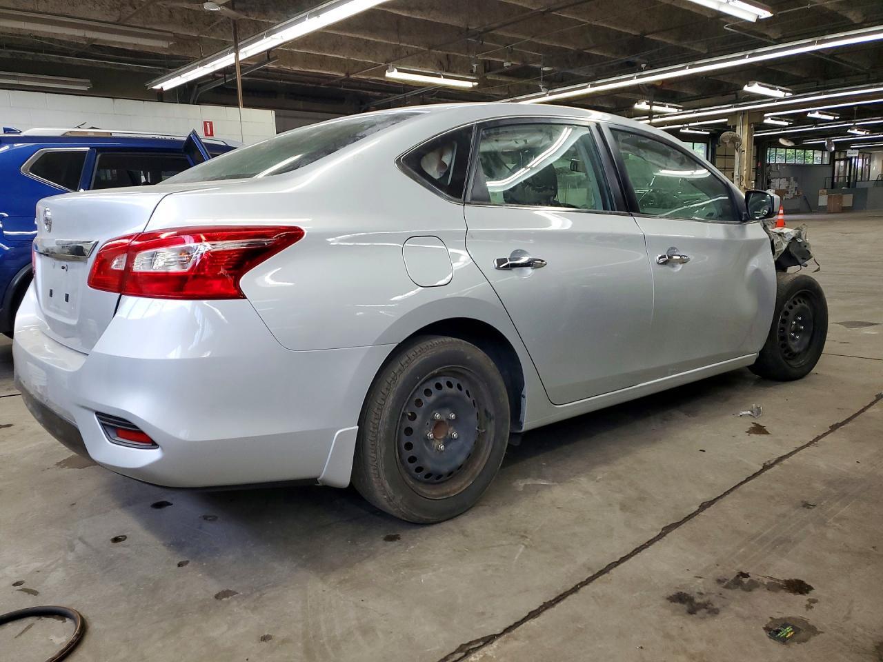 2019 Nissan Sentra S - Image 3