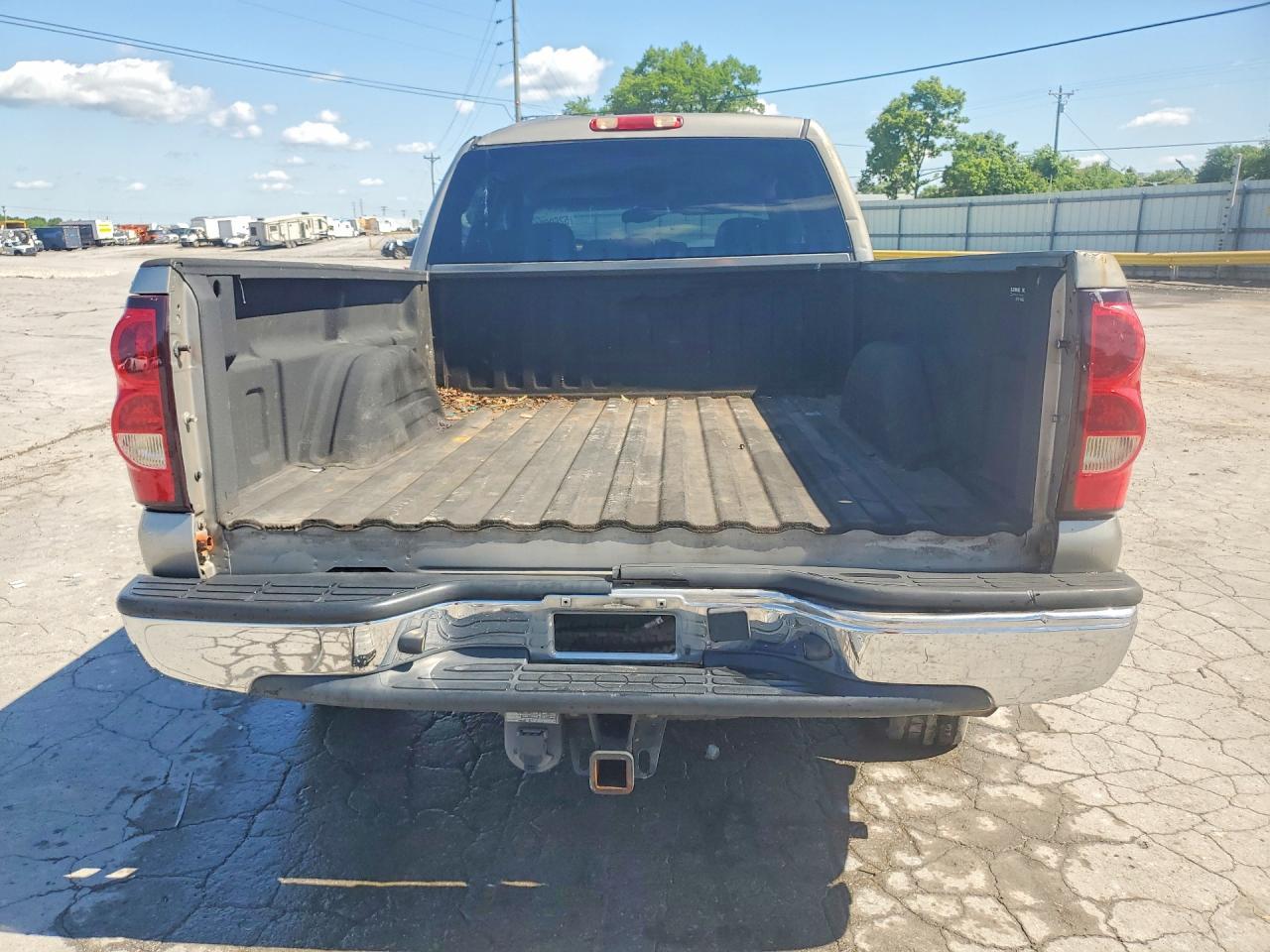 2003 Chevrolet Silverado K1500 Heavy Duty - Фото 6