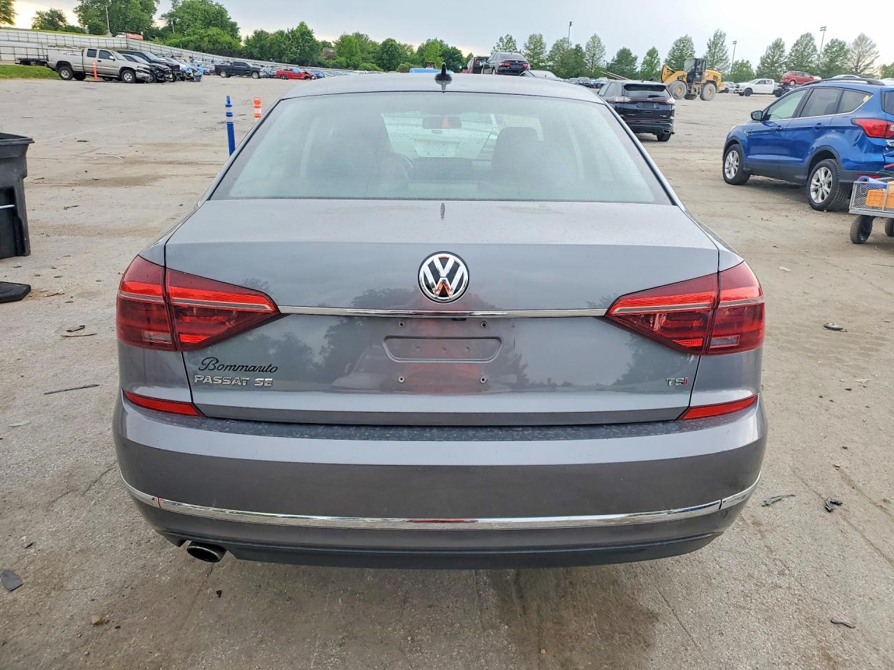 2017 Volkswagen Passat Se - Image 6