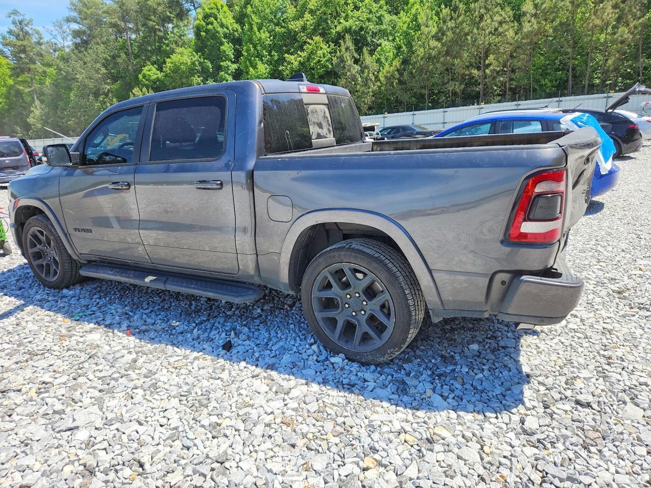 2022 Ram 1500 Laramie - Фото 2