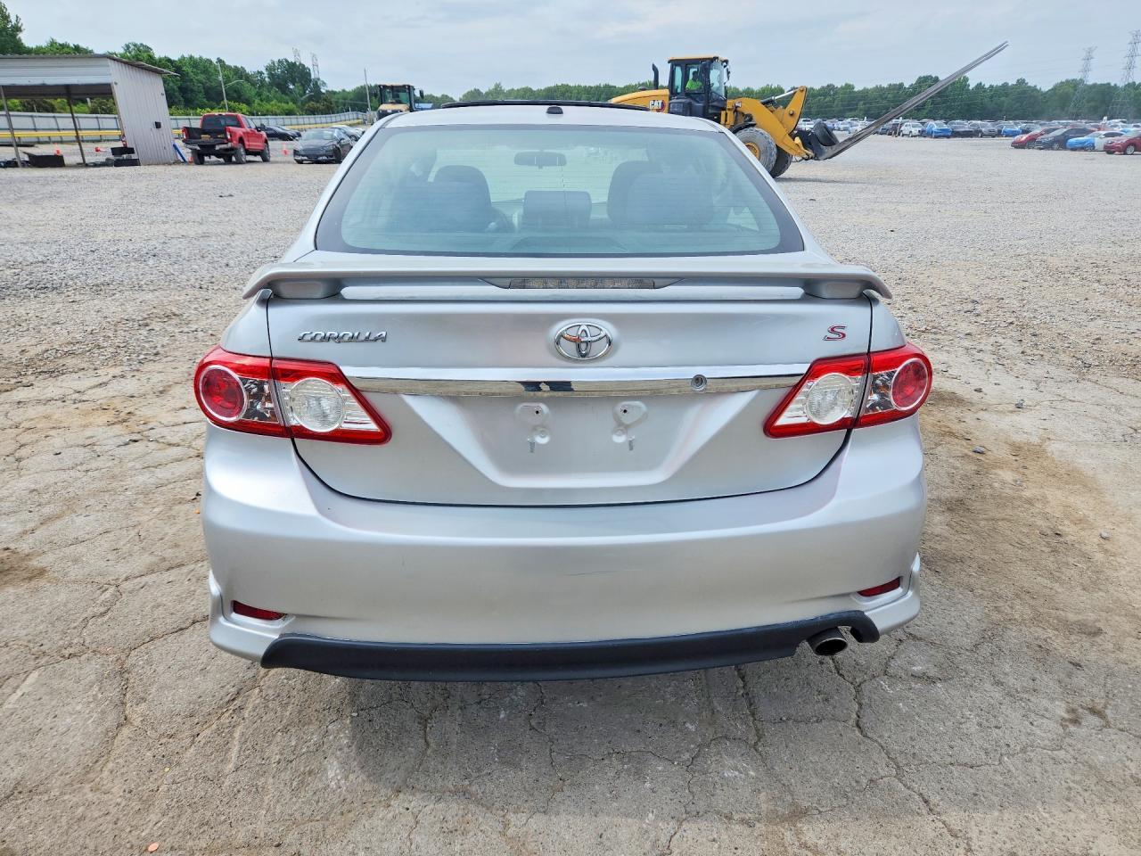 2013 Toyota Corolla S - Image 6